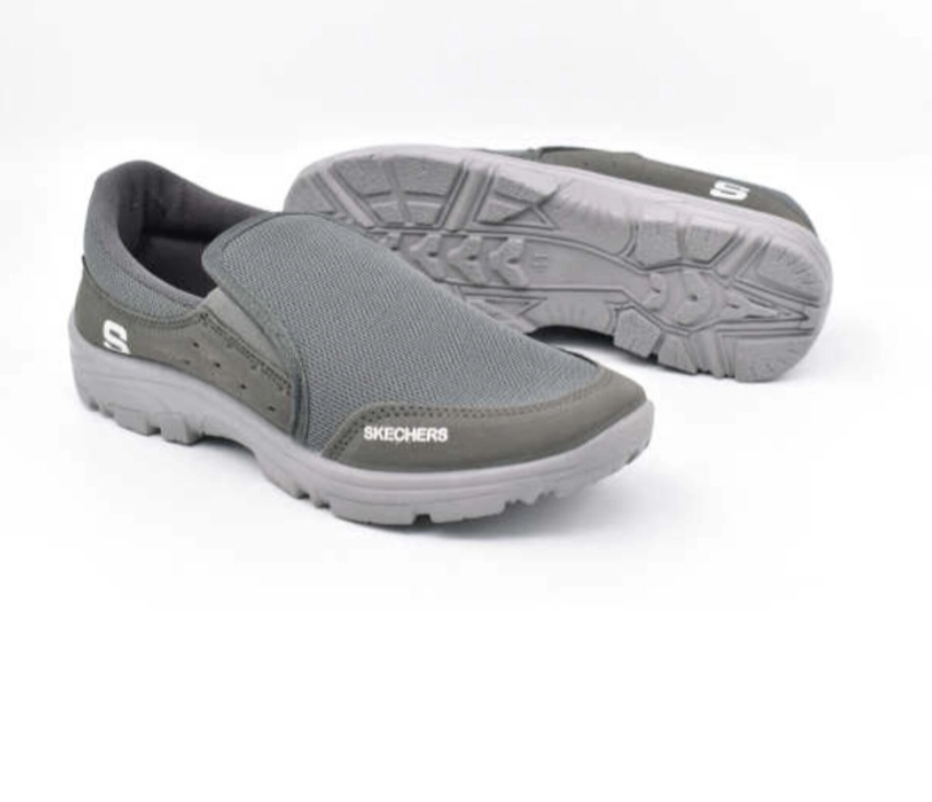 اسکیچرز skechers