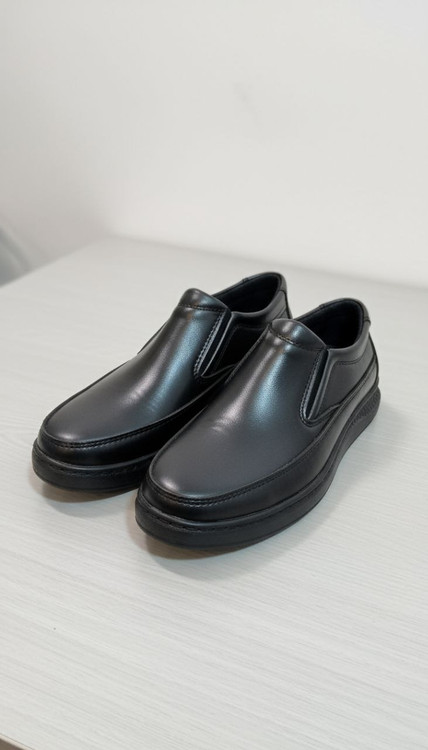 کفش مردانه طبی مدل رادین زیره سبک رویه چرم خارجی سایز 40 الی 44 PAM