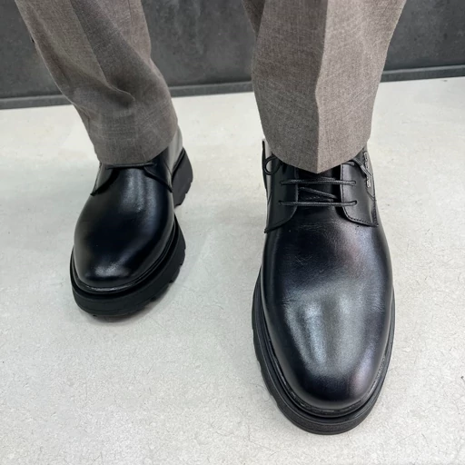 کفش مردانه رویه چرم گاوی سبک کد Afagh بادوام، قالب عالی مناسب روزمره و اداری pamshop