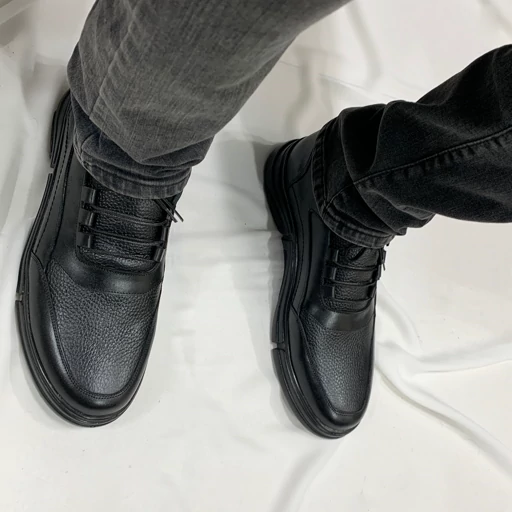 کفش مردانه رویه چرم گاوی Basel سبک، بادوام، قالب عالی مناسب روزمره و اداری pamshop