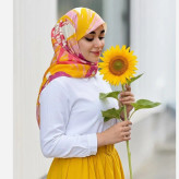 روسری نخ کاستوم طرح روشا سایز بزرگ چرخ دوز