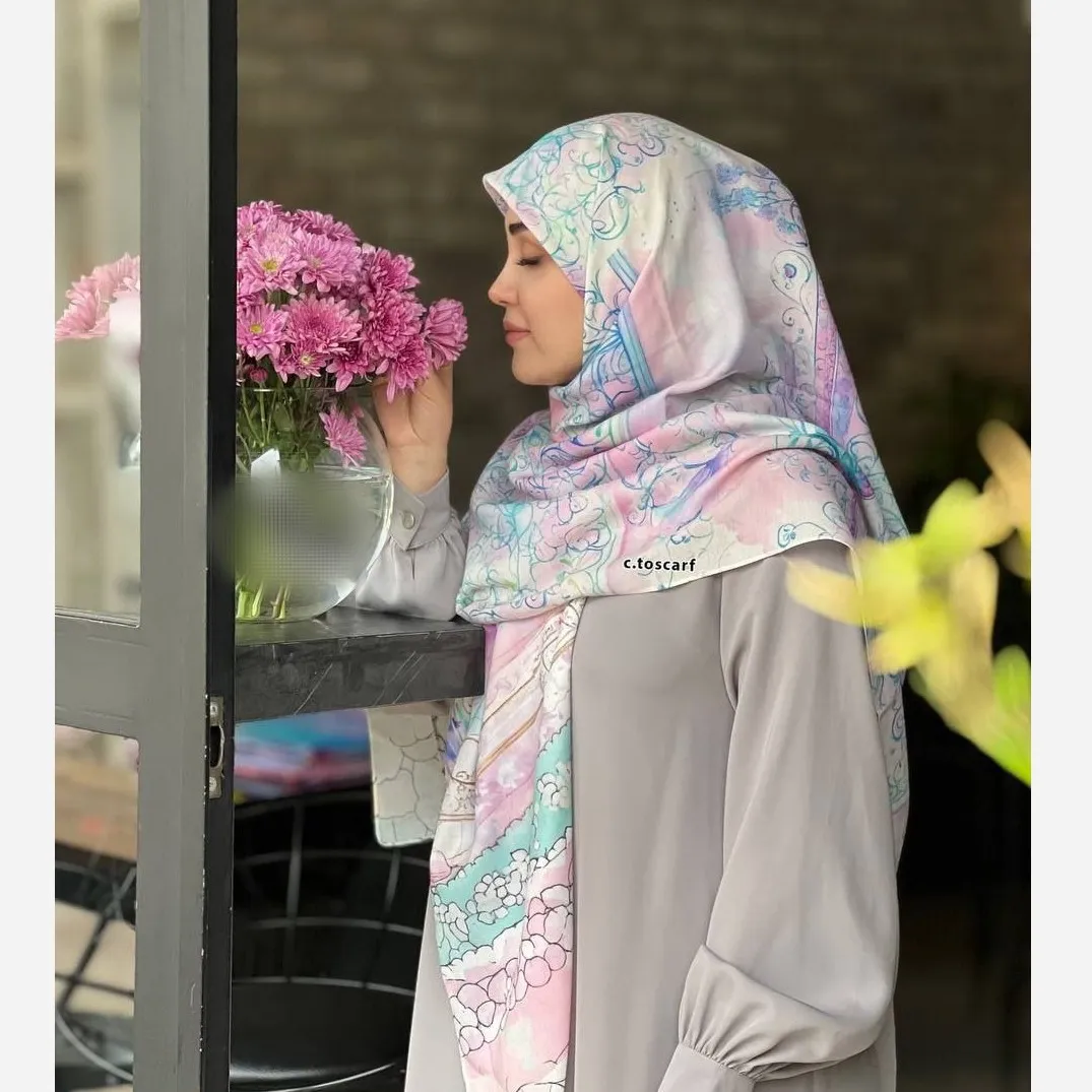 روسری نخی قواره 140 دور دوخت طرح بهار