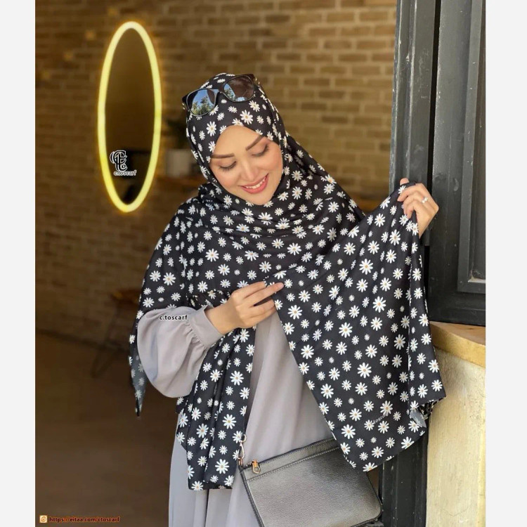 شال نخ کاستوم طرح بابونه زمینه آبی سایز 200×70