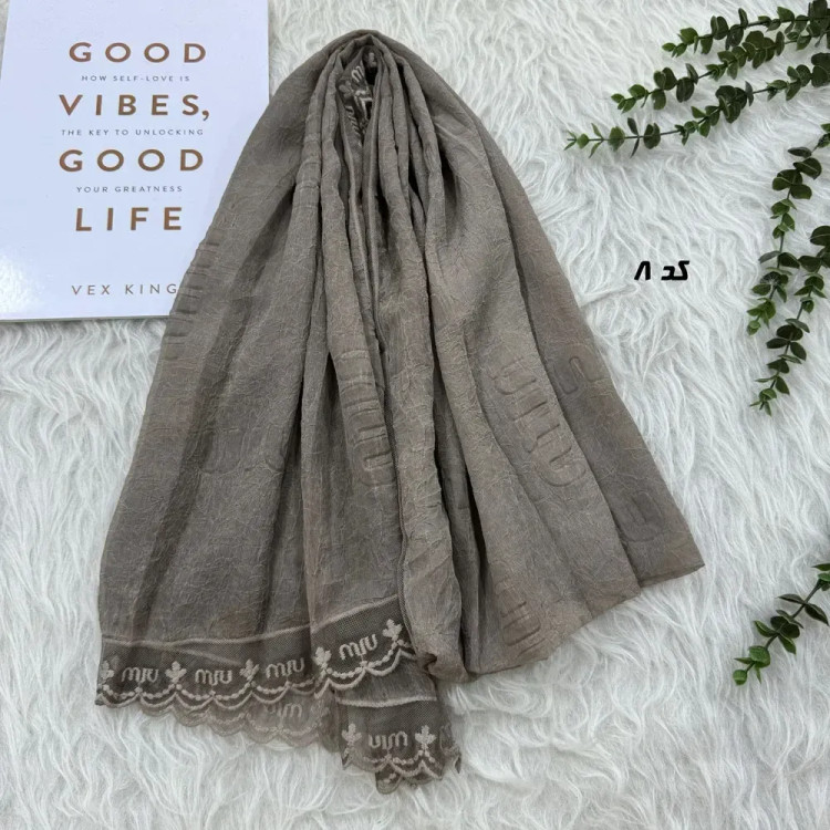 شال حریر سنگشور مزونی طرح Miu Miu ابعاد 180 در 69 سانتیمتر