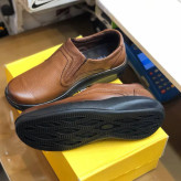 کفش چرم مردانه مدل جانسون رویه چرم طبیعی زیره پیو طبی رسمی و اداری