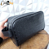 کیف دستی مردانه اسپرت طرحدار چرم صنعتی دو خانه بند دستی