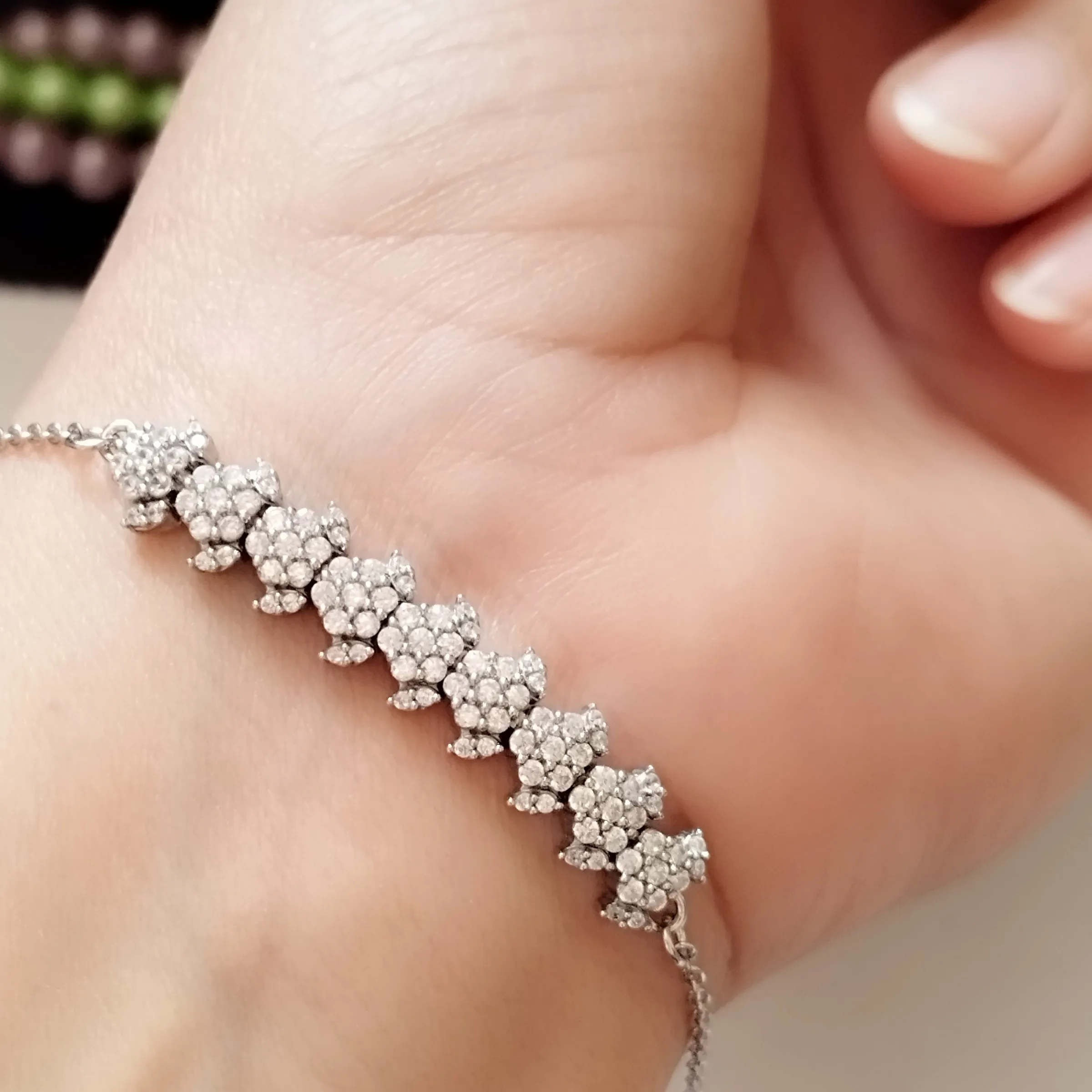 دستبند نقره زنانه عیار 925 طرح جواهری روکش طلا سفید وزن 4.49 گرم