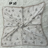 مینی اسکارف کرمی نخ قواره 65x65 سانتیمتر مناسب استفاده روزمره بدون آبرفت و رنگ رفت