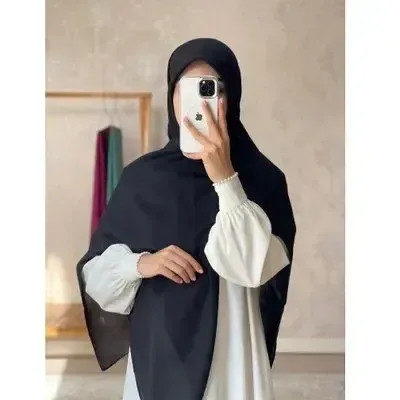 روسری سوپر نخ ساده قواره بزرگ منگوله دار مشکی و سورمه ای